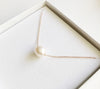Necklace Kea - white pearl (N133)