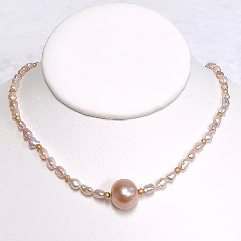 Necklace TARA - pink keshi & pink pearl (N400)