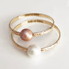 Bangle GIGI- white fresh water pearl (B409)