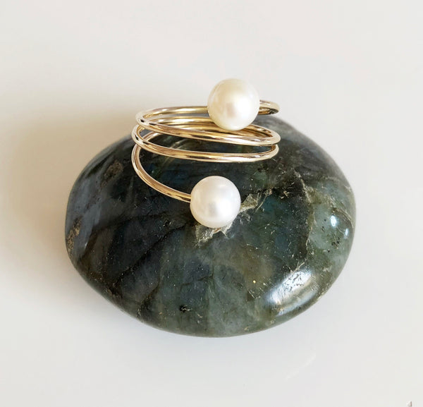 Ring IHILANI - white pearls (R167)
