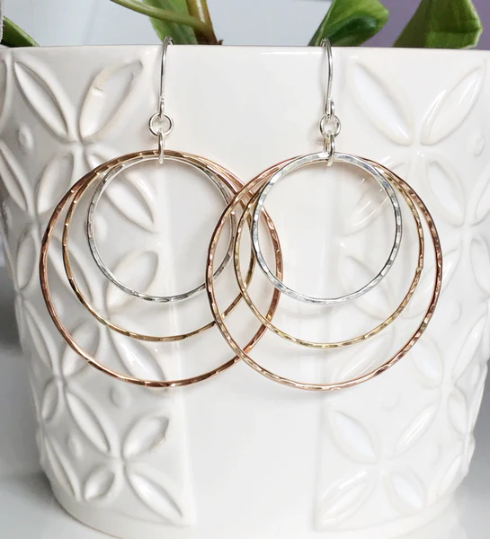 Mix metals hula hoops (E415)