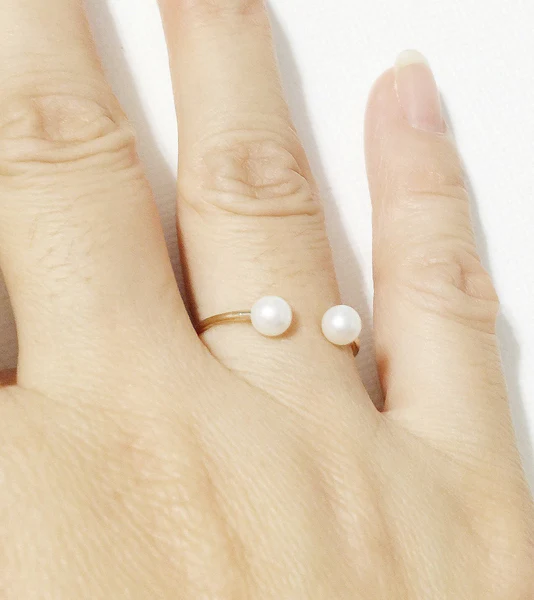 Ring Adora - white pearl  (R142)