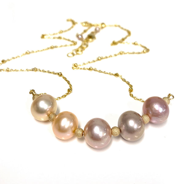 5 pearls bar necklace
