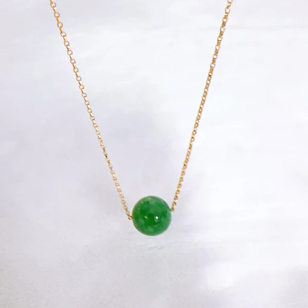 Necklace KEA - round jade bead (E437)