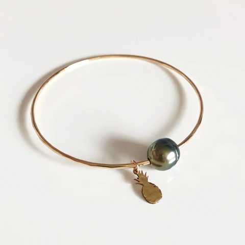 Pineapple charm bangle - tahitian pearl (B382)