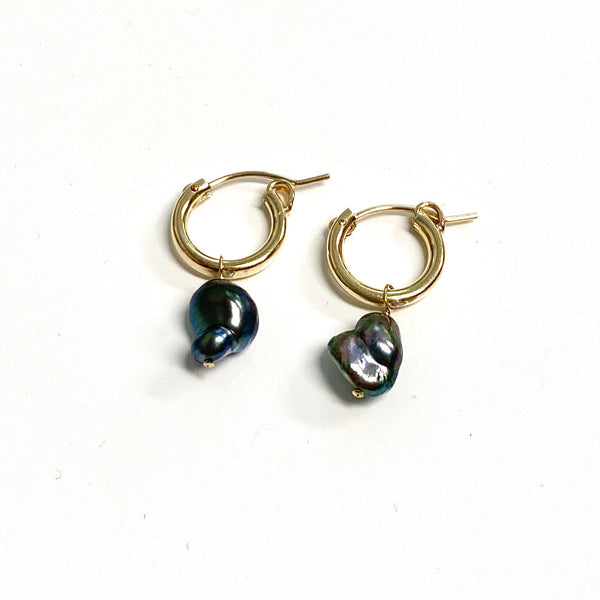 Earrings NOELA - keshi Tahitian pearl (E584)