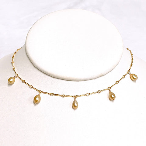 Necklace IVANAH - gold south sea keshi pearls (N417)
