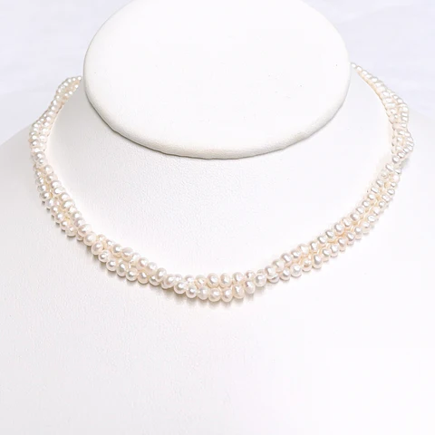 Necklace CELIA - white keshi pearls