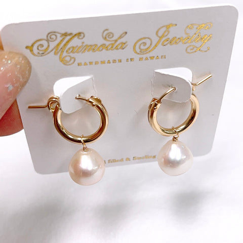 Earrings NOELA - white pearls (E620)