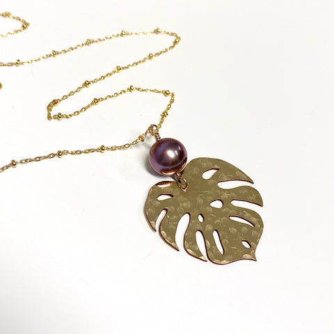 Monstera long necklace - Edison pearl (N335)