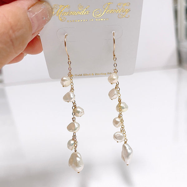 Earrings CHARIS - keshi pearls (E618)