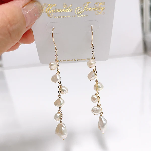 Earrings CHARIS - keshi pearls (E618)