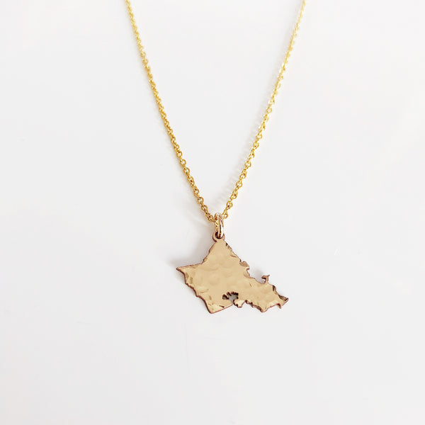 Oahu charm necklace (N291)