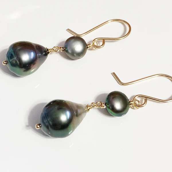 Earrings ENEA - Keshi tahitian pearl (E471)