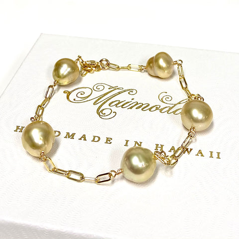 Baroque south sea pearl bracelet