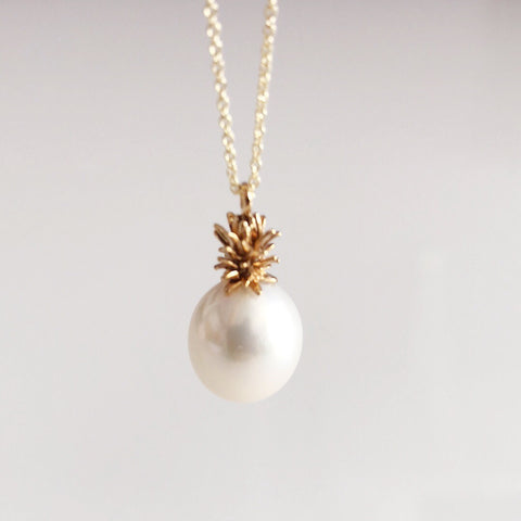 Pineapple pearl necklace - white pearl (N304)