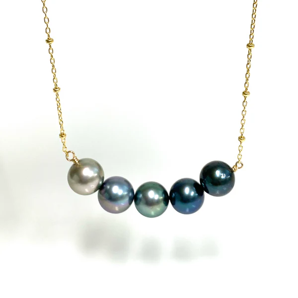 Necklace TEHINA - ombré Tahitian pearls (N346)