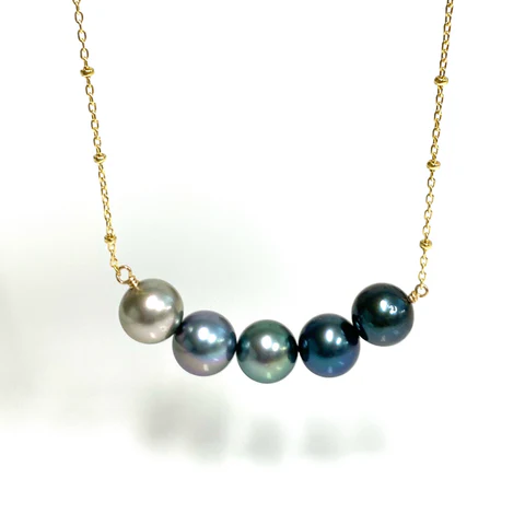 Necklace TEHINA - ombré Tahitian pearls (N346)