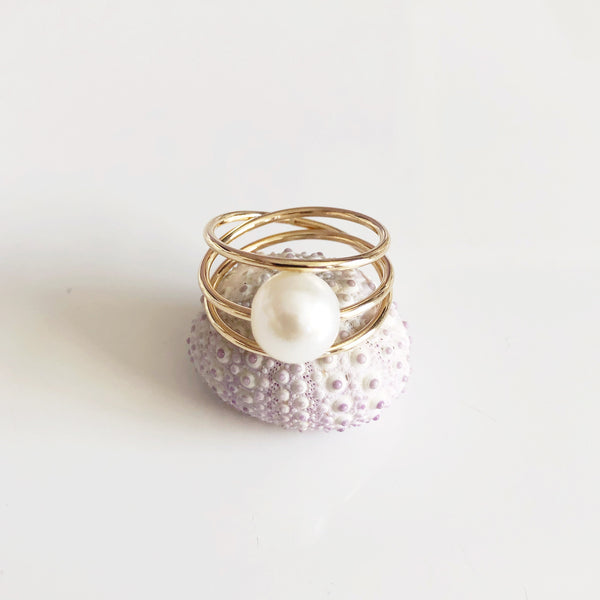 Ring LOELA - white pearl  (R188)