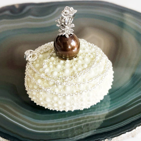 Pineapple necklace - chocolate tahitian pearl